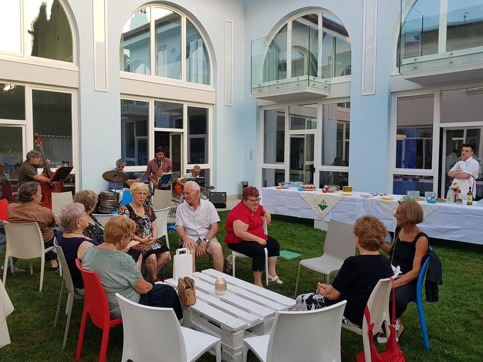 Arte e artigiani sotto le stelle a Villafranca