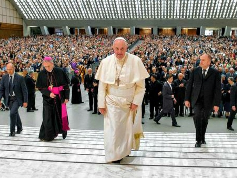 Oggi Sboarina dal Papa per far benedire la via crucis veronese
