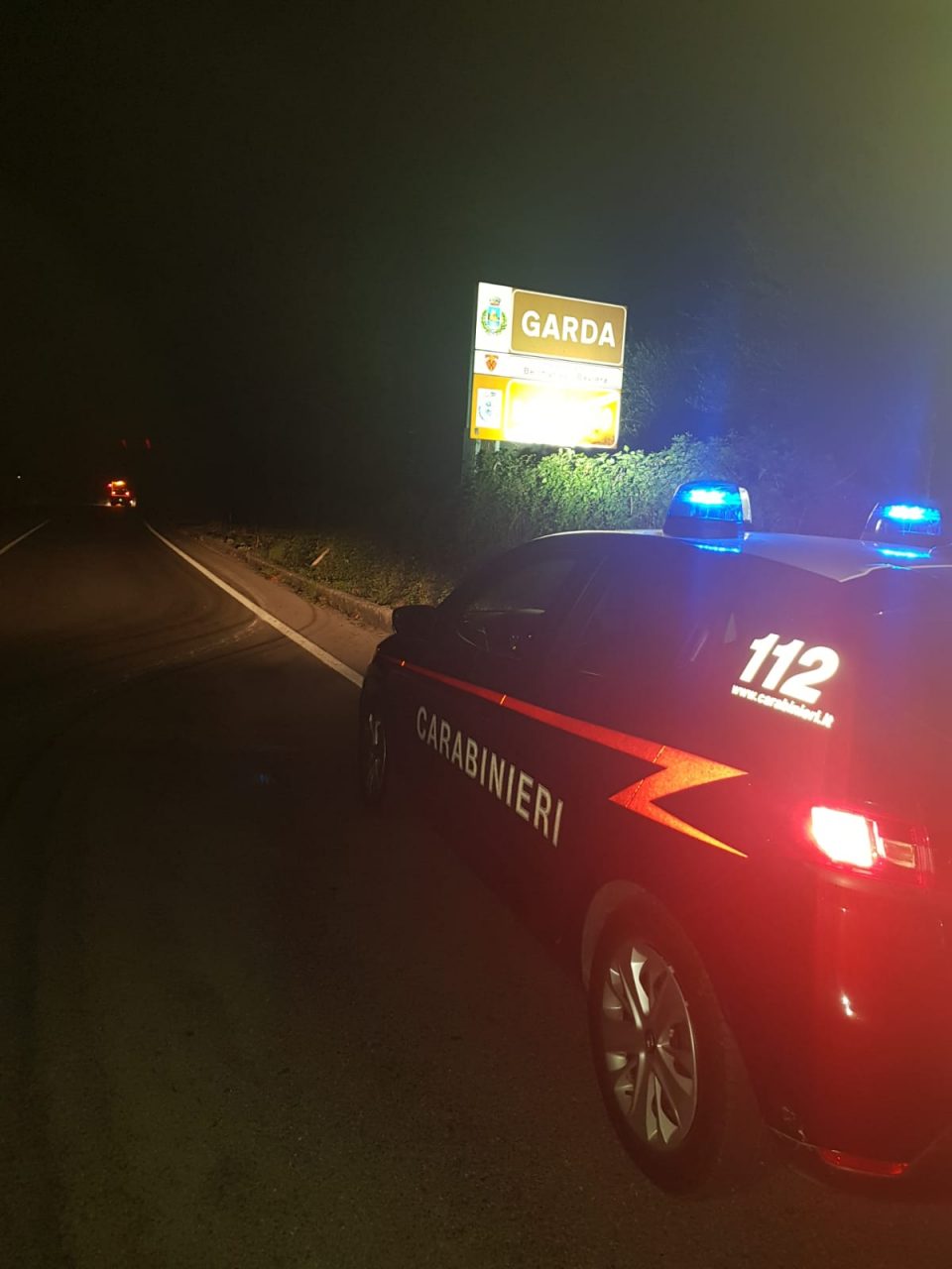 Evade dai domiciliari per andare al bar: arrestato