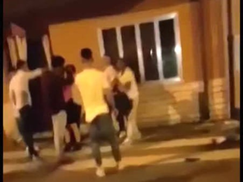 Rissa furibonda alla notte bianca di Villafranca, ecco il VIDEO