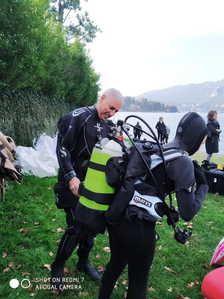 Lago di Garda, centinaia di sub “ripuliscono” le acque