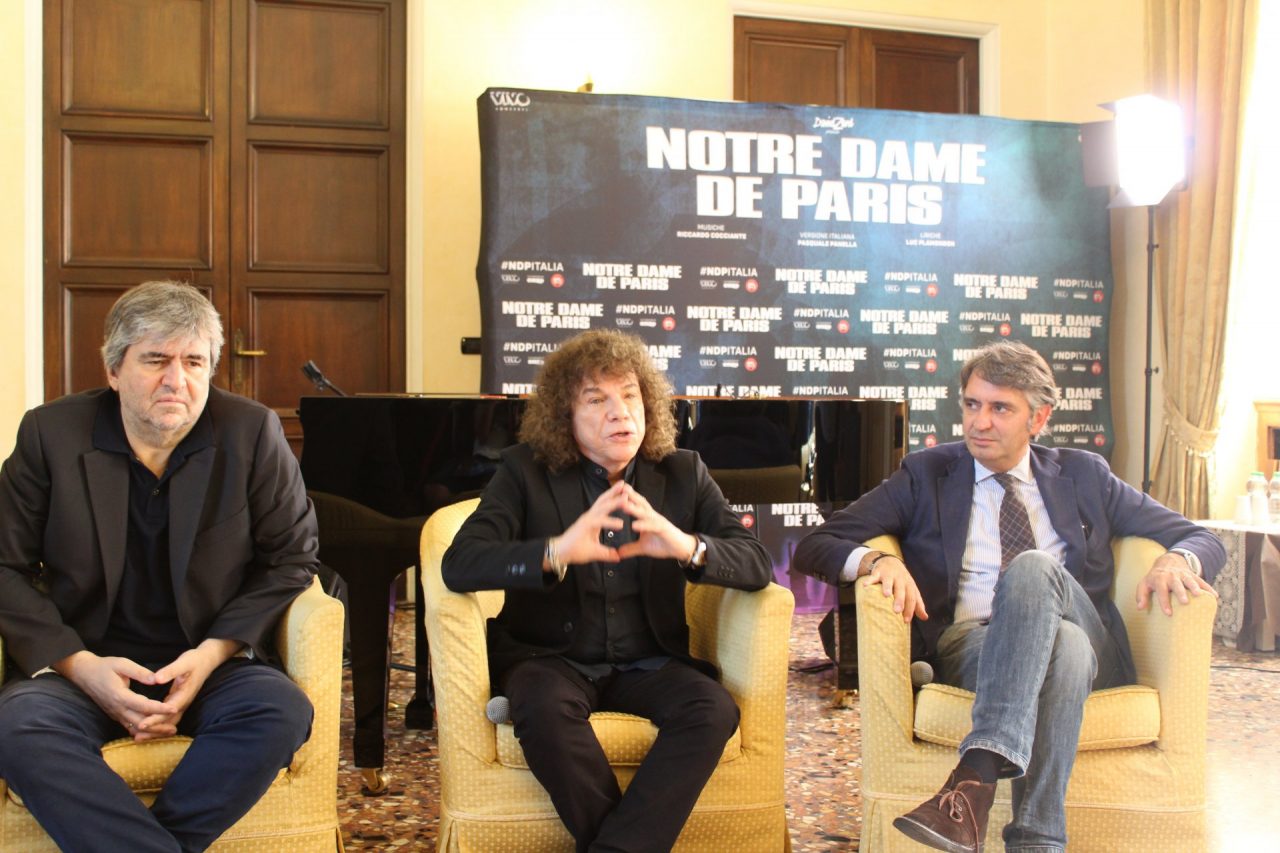 Cocciante a Verona presenta il ritorno di Notre Dame De Paris VIDEO