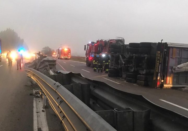 Transpolesana chiusa dopo un incidente: code fino a 8 chilometri