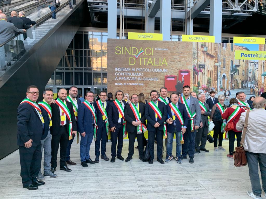 Poste Italiane per i piccoli Comuni: virtuosa esperienza del servizio di tesoreria a “Sindaci d’Italia”