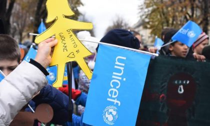 Verona tutta d'azzurro per sostenere l'Unicef e i diritti dei bambini