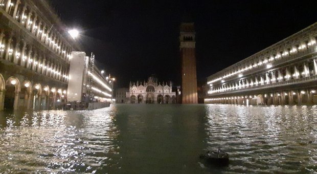Acqua alta a Venezia, Verona pronta a dare una mano