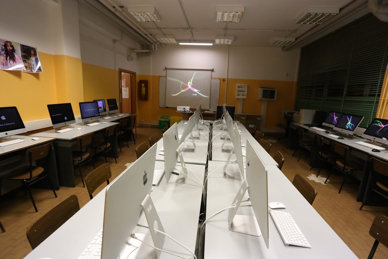 Legnago, depredati nella notte i laboratori del Minghetti