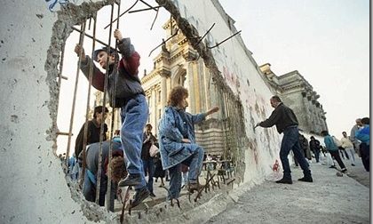 Oltre il muro. 30 anni dopo la caduta del Muro di Berlino