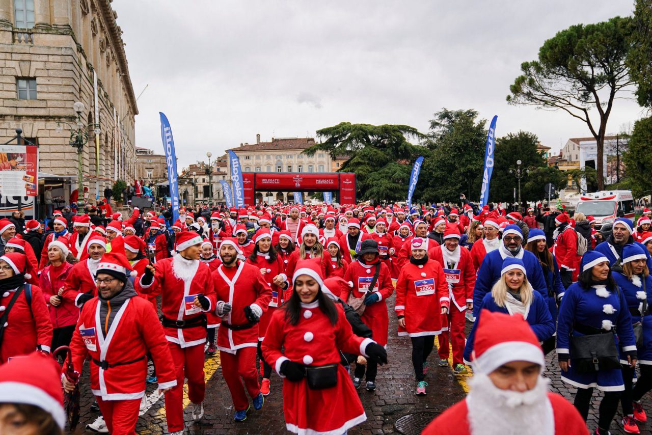 Christmas Run: più di 5000 Babbi di corsa per la solidarietà GALLERY