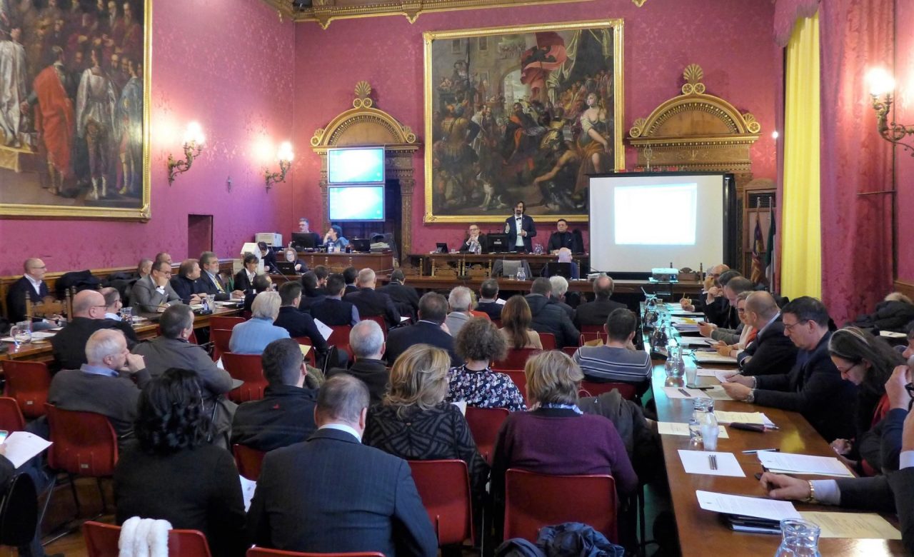 Strade, Sp10 e scuole: approvato il Bilancio di Previsione 2020-2022