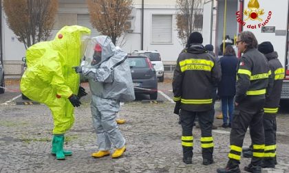 Vigili del fuoco Verona: esercitazione tecniche di decontaminazione