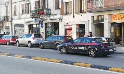 Verona, detenuto agli arresti domiciliari se ne va a passeggio: arrestato dai Carabinieri