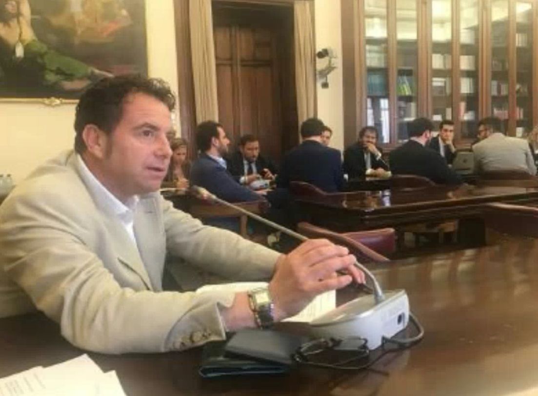 Salvataggio Popolare di Bari: Baratto: “Su Bpvi e Veneto Banca politici veneti assenti e colpevoli”