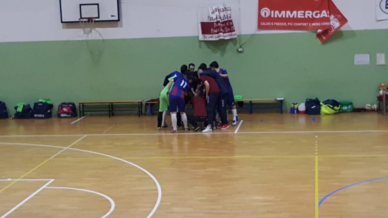 Adige Wolves c5 quasi perfetto, arbitraggio discutibile