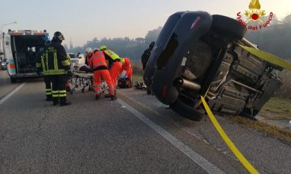 Lungadige Attiraglio, ancora un incidente: auto si ribalta