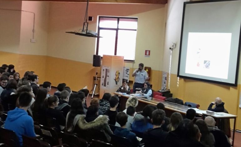 ANAS attua campagna nelle scuole contro l’abuso di alcool