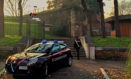 Due arresti per spaccio, recuperati 5 flaconi di metadone