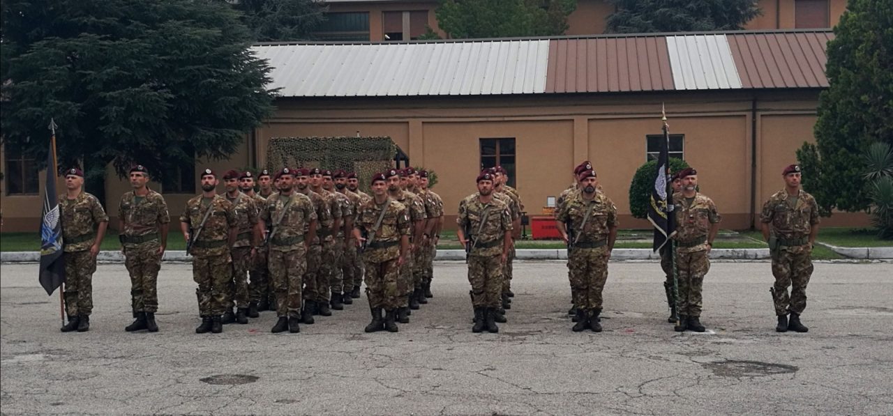 Paracadutisti della Folgore a Vo’ Euganeo per far rispettare il blocco sanitario