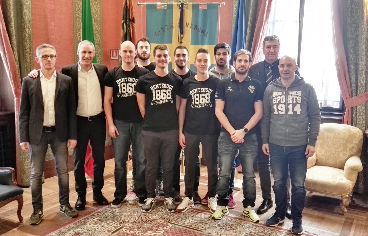 Pallanuoto Fondazione Bentegodi, la presentazione ufficiale
