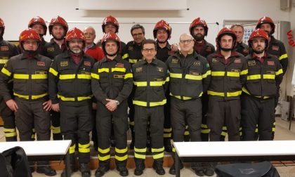 Consegnati gli elmi rossi ai nuovi Capi Squadra FOTO