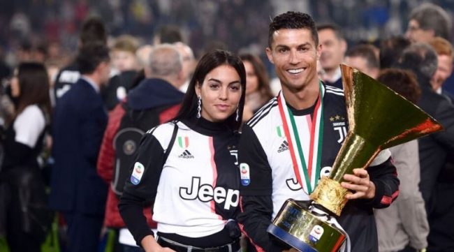 Aspettando il Festival, Sanremo impazzisce… per Ronaldo che avrebbe prenotato un interno ristorante