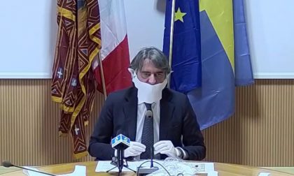 Consegna dispositivi di protezione, Sboarina: "Non voglio più vedere cittadini senza mascherine"