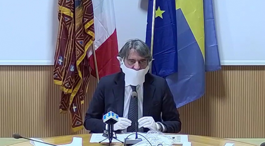 Consegna dispositivi di protezione, Sboarina: “Non voglio più vedere cittadini senza mascherine”
