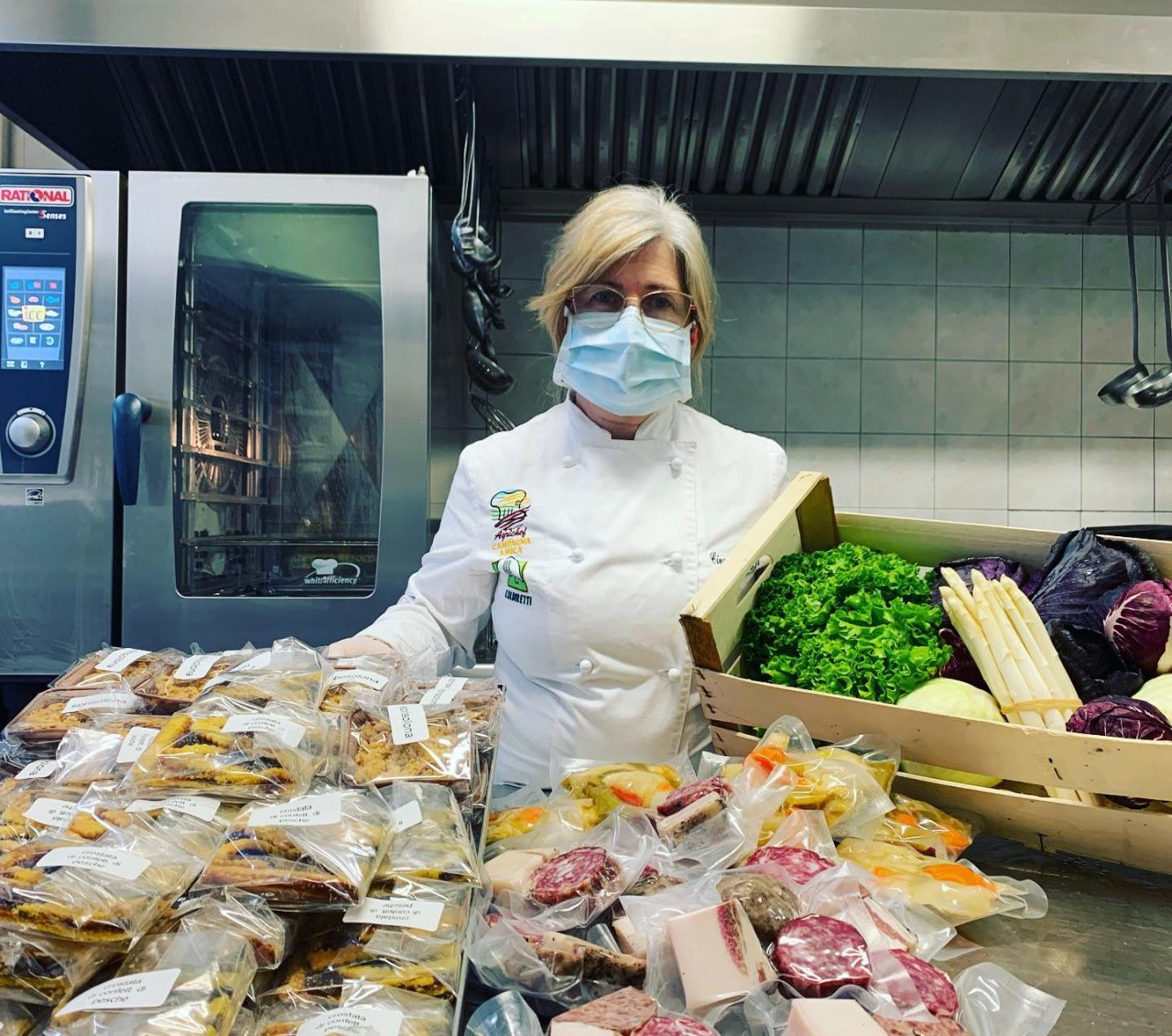 Pasqua in casa, oltre 10 cuochi di Coldiretti Verona consegnano i pasti a Km Zero