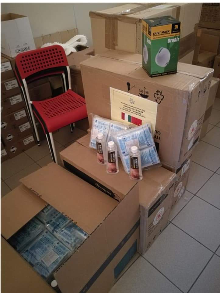 Numerose donazioni, il Comune di Verona distribuisce il materiale a chi lavora in prima linea