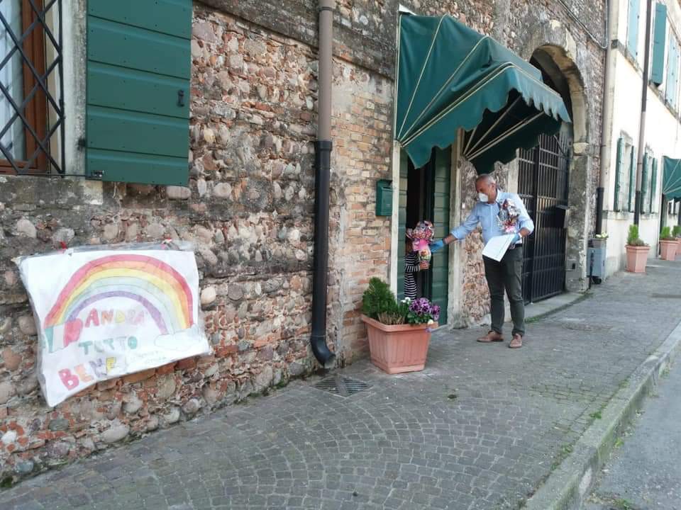 Pasqua solidale a Oppeano, uova per i bimbi della materna