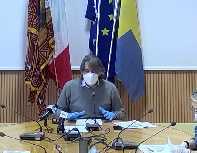 Fase 2 Coronavirus, Sboarina: “Sto progettando la ripartenza economica della città”