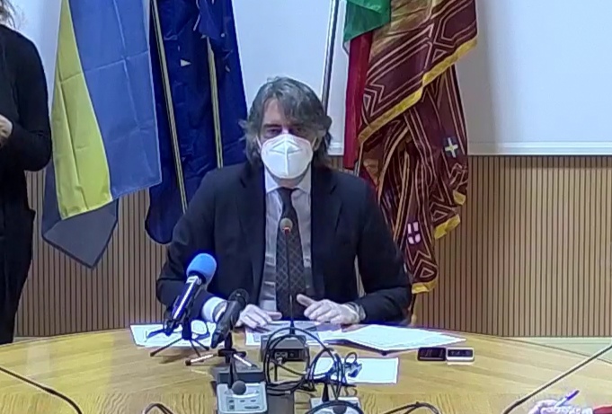 Ordinanza Regionale, Sboarina: “Take away solo su prenotazione che dev’essere documentata in caso di controllo”