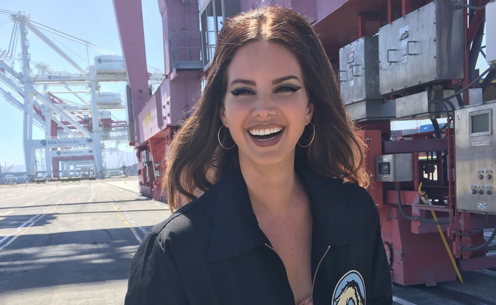 Concerto Lana Del Rey all’Arena annullato, fans lanciano petizione per il rimborso del biglietto