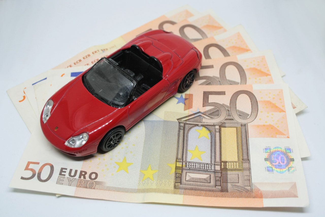 RC auto: a Verona crollo record dei premi con un -16%