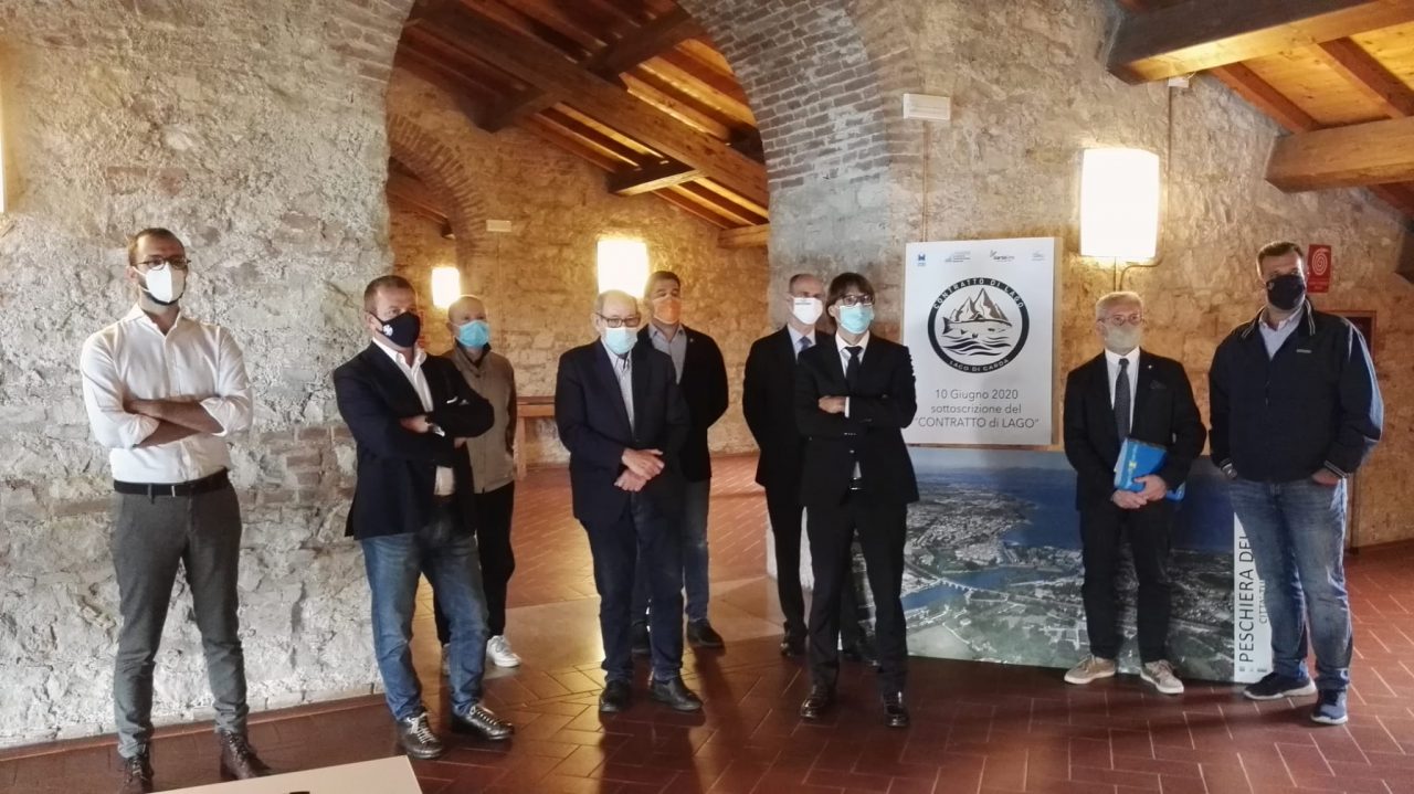 Le categorie economiche hanno sottoscritto il “Contratto di Lago” per la ripresa del turismo