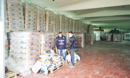Scoperta truffa da 260mila euro ai danni di una ditta di pellet, 4 denunce