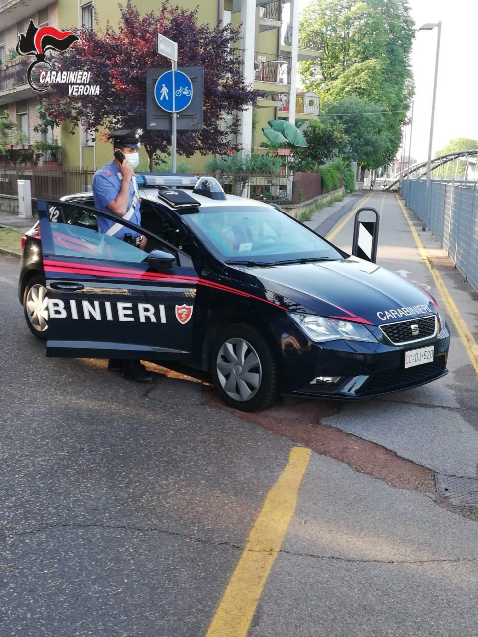 Spacciava eroina lungo la pista ciclabile, arrestato un 57enne