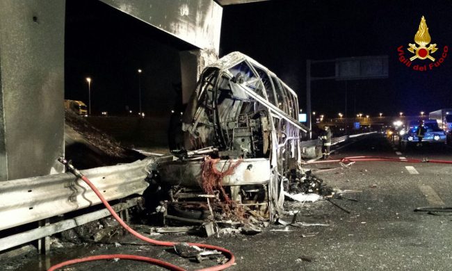 Strage del bus ungherese: autista condannato a 12 anni