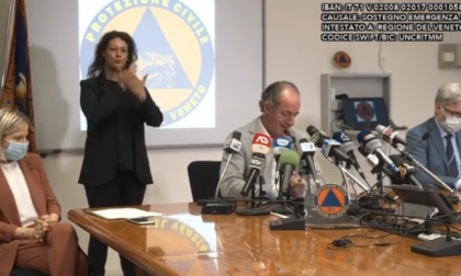 Zaia: “Indosseremo le mascherine per tutta l’estate? Si deciderà il 15 luglio"