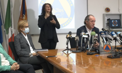 Zaia sui mezzi di trasporto: "E’ fondamentale la libera circolazione, indossando i dispositivi"