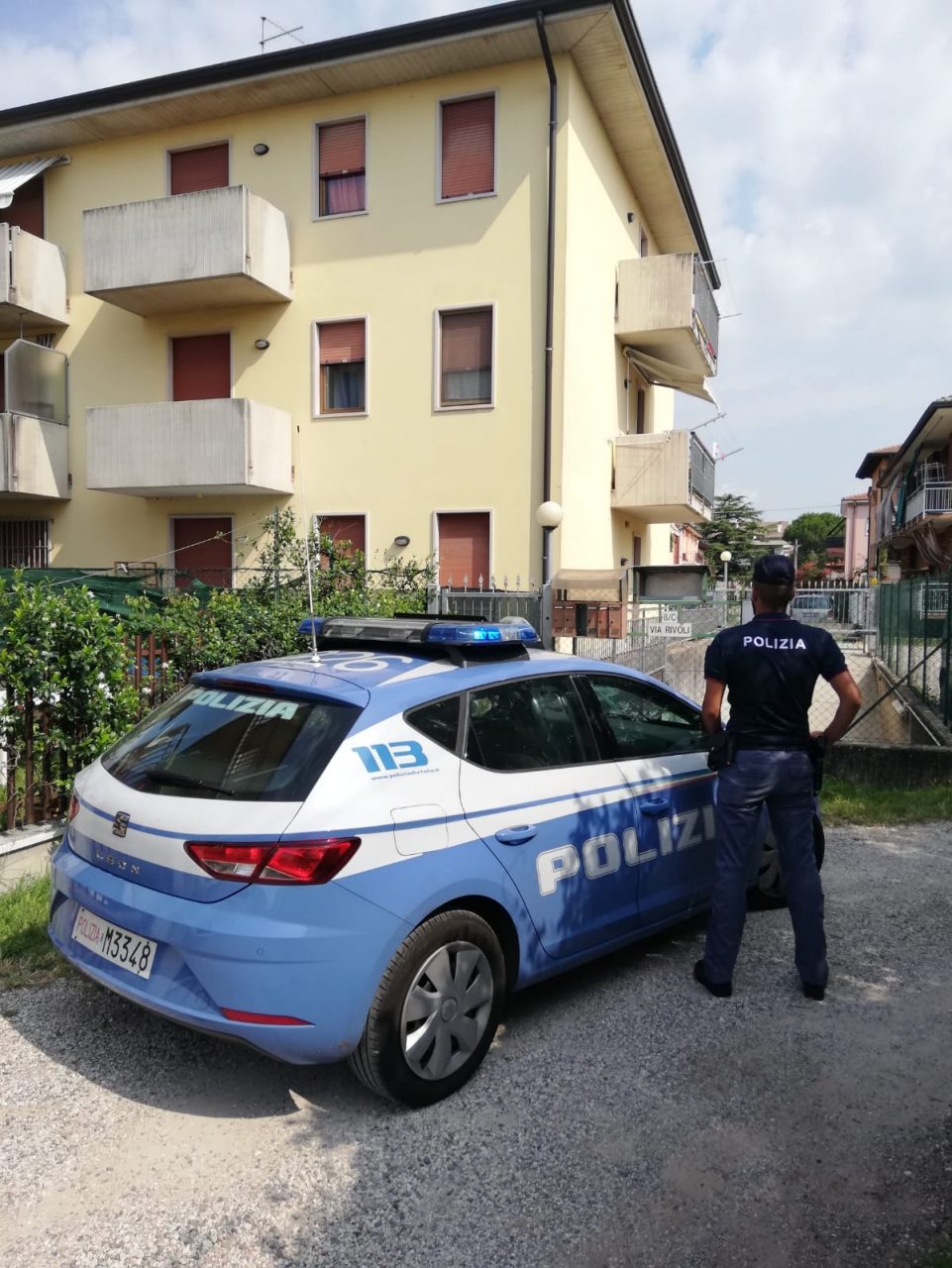 Festino notturno tra schiamazzi e musica alta, arrestato 28enne per lesioni a pubblico ufficiale