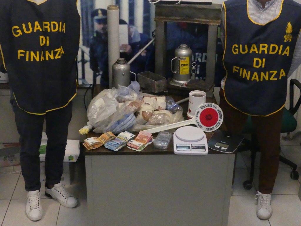 Maxi sequestro di 2,5 chili di eroina a Cerea, arrestate tre persone