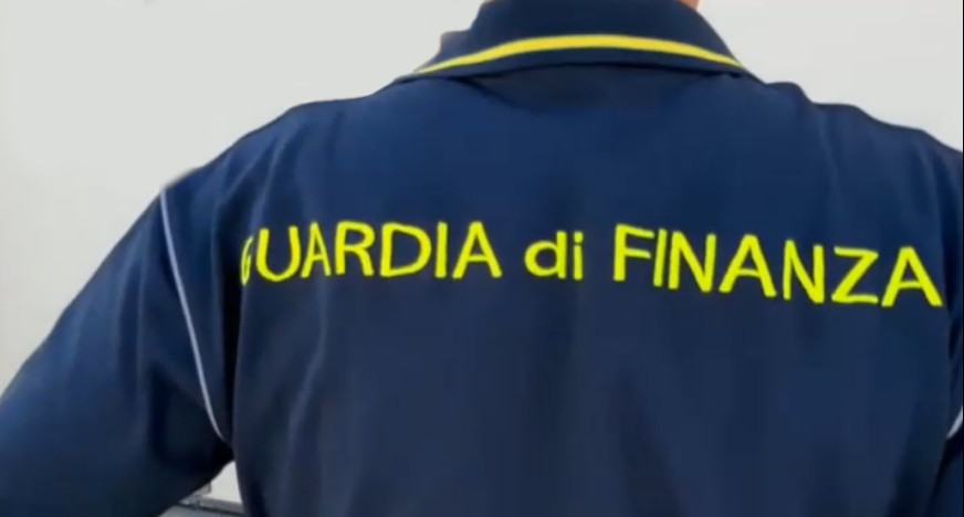 Duro colpo agli “affari di famiglia”, perquisizioni a Verona per l’operazione anticamorra