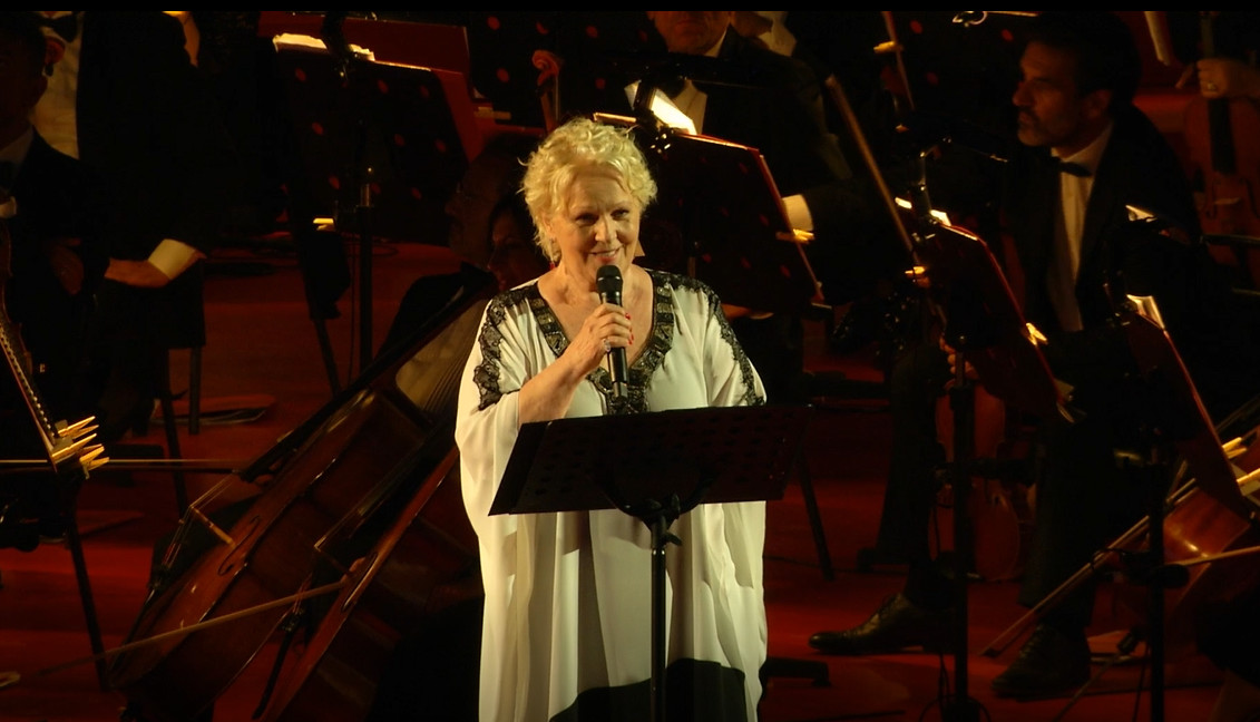 Grande partenza all’Arena con la stagione estiva e la madrina Katia Ricciarelli FOTO E VIDEO