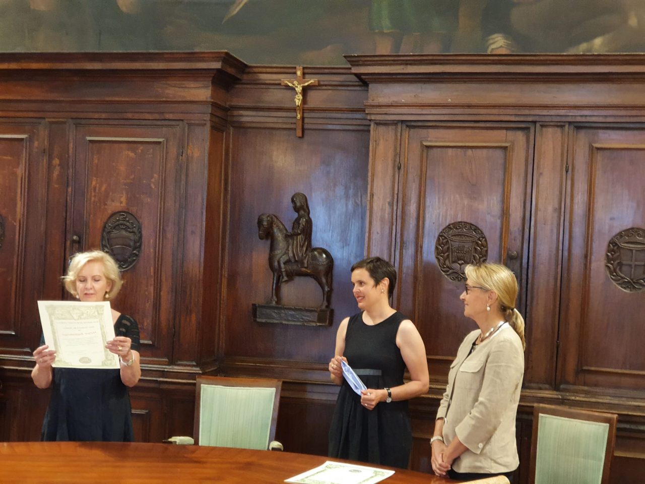 Un riconoscimento per Margot Kapfenberger, ponte tra Verona e Salisburgo