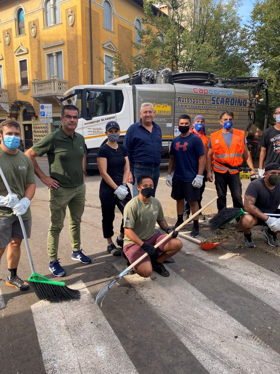 Ripulito il manto stradale e tutte le caditoie in via Prato Santo