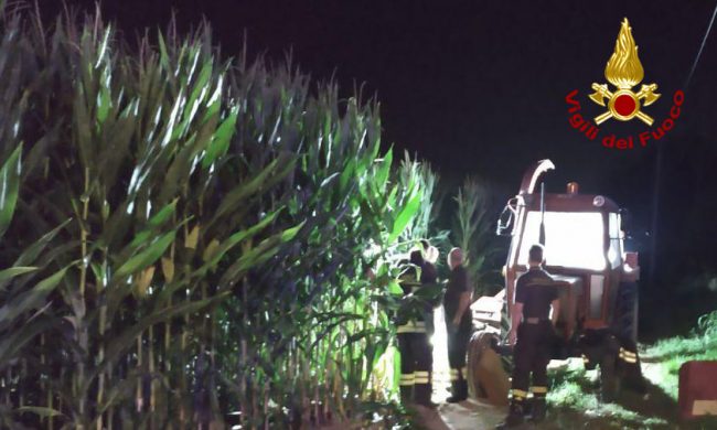 Gamba incastrata nella fresa, agricoltore vicentino in ospedale in codice rosso