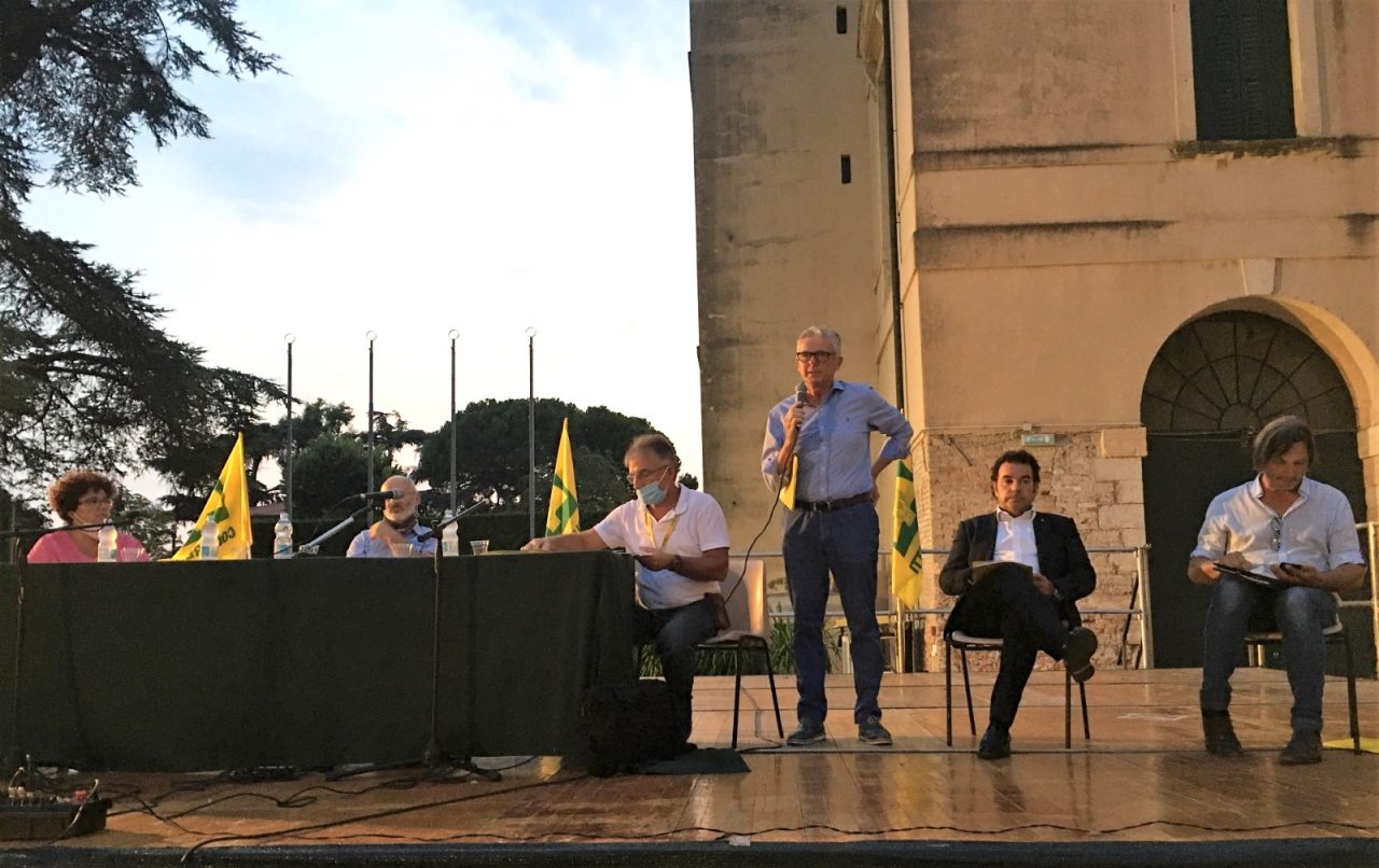 In ripresa la produzione di pere e mele nel 2020, Salvagno: “Difendere la mela di Verona contro le speculazioni”