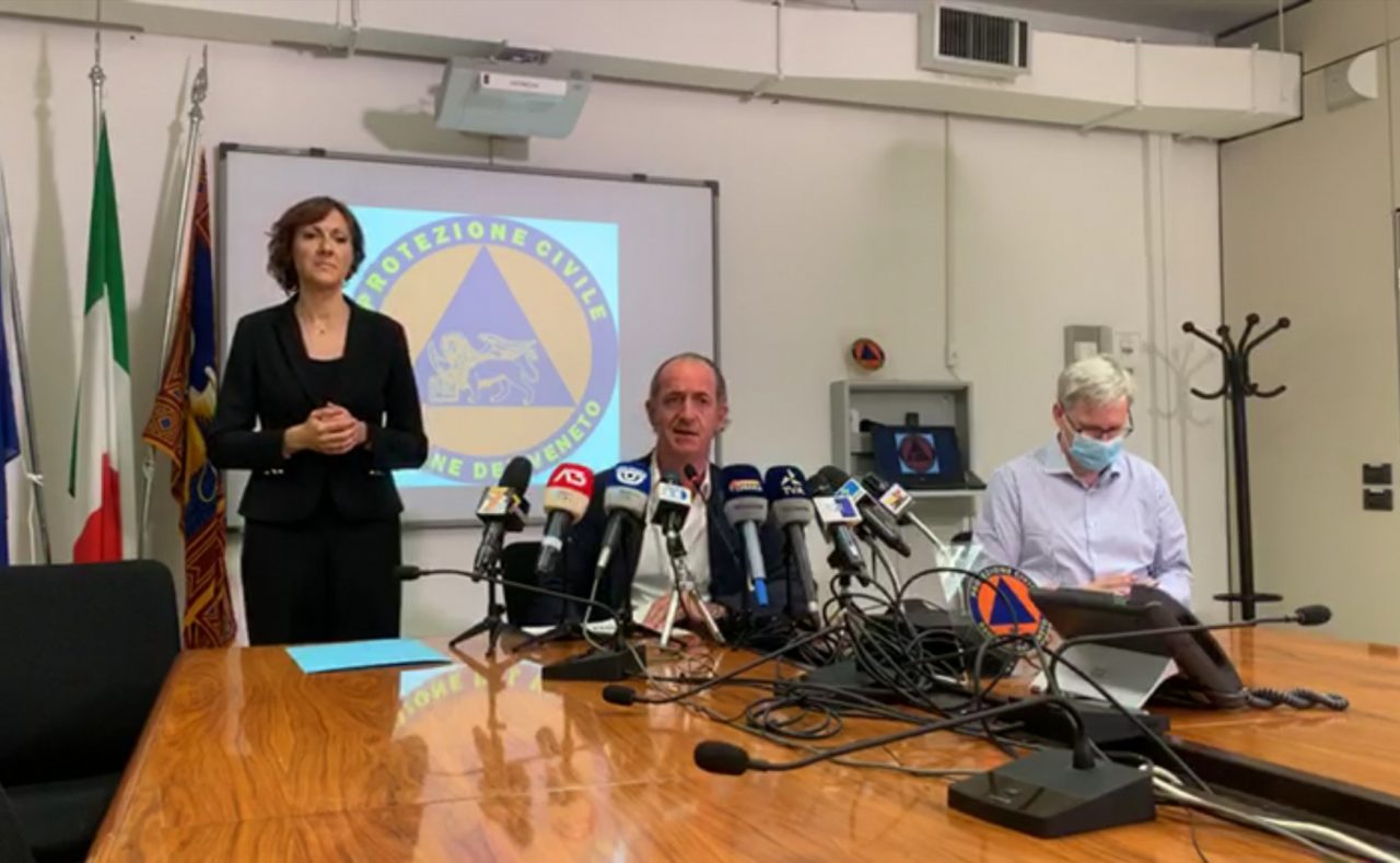 Zaia sulle discoteche chiuse: “Non si risolve il problema, chiedo che vengano risarcite”