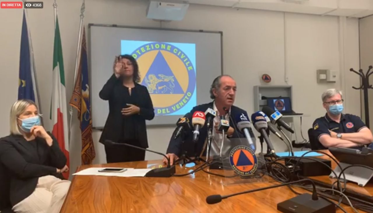 Ordinanza Zaia: “Tamponi facoltativi a chi rientra in Veneto dalla Sardegna”